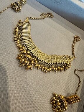 Gold-Tone Statement Collar Necklace - Elegant Women’s Jewelry